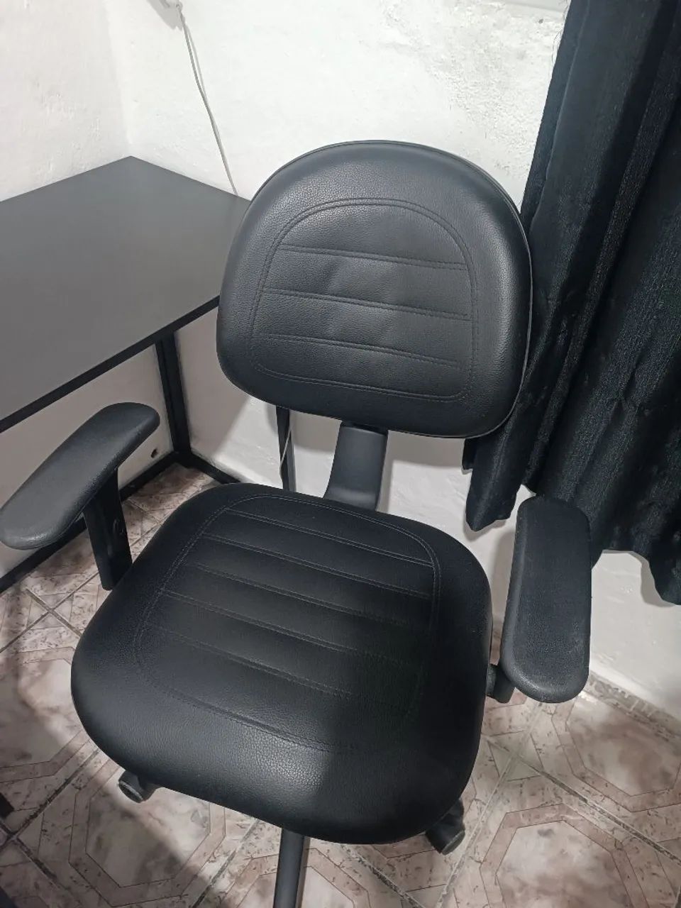 Cadeira + Mesa de escritório  - Foto 2