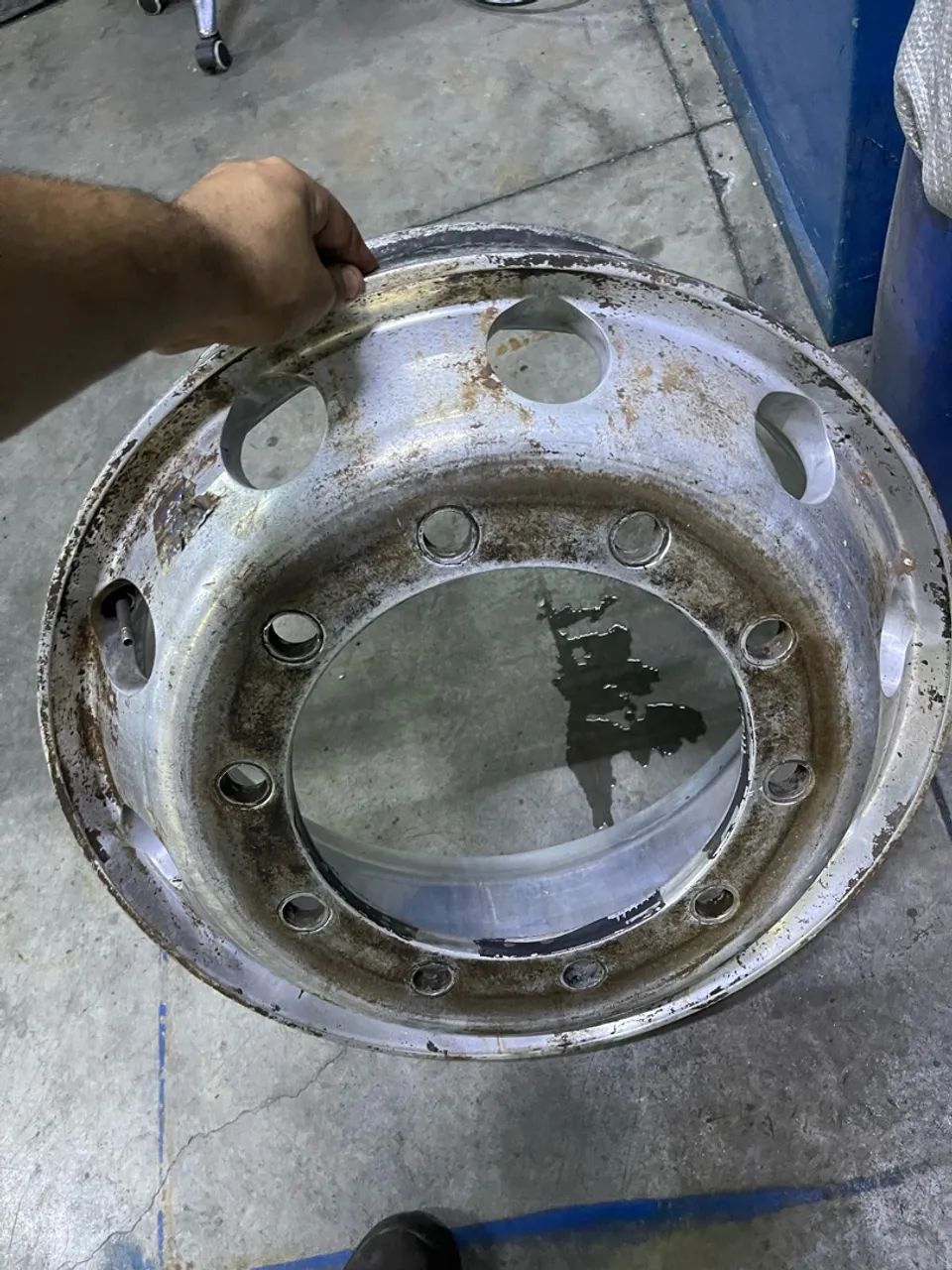 Roda de alumínio 