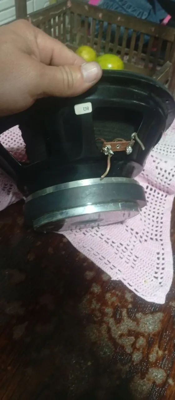 Auto falante 10 polegadas medio grave magnum 250w pra arrumar  - Foto 2