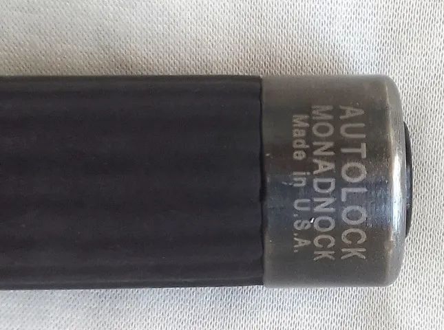 Bastão Retrátil Monadnock AutoLock - Foto 2
