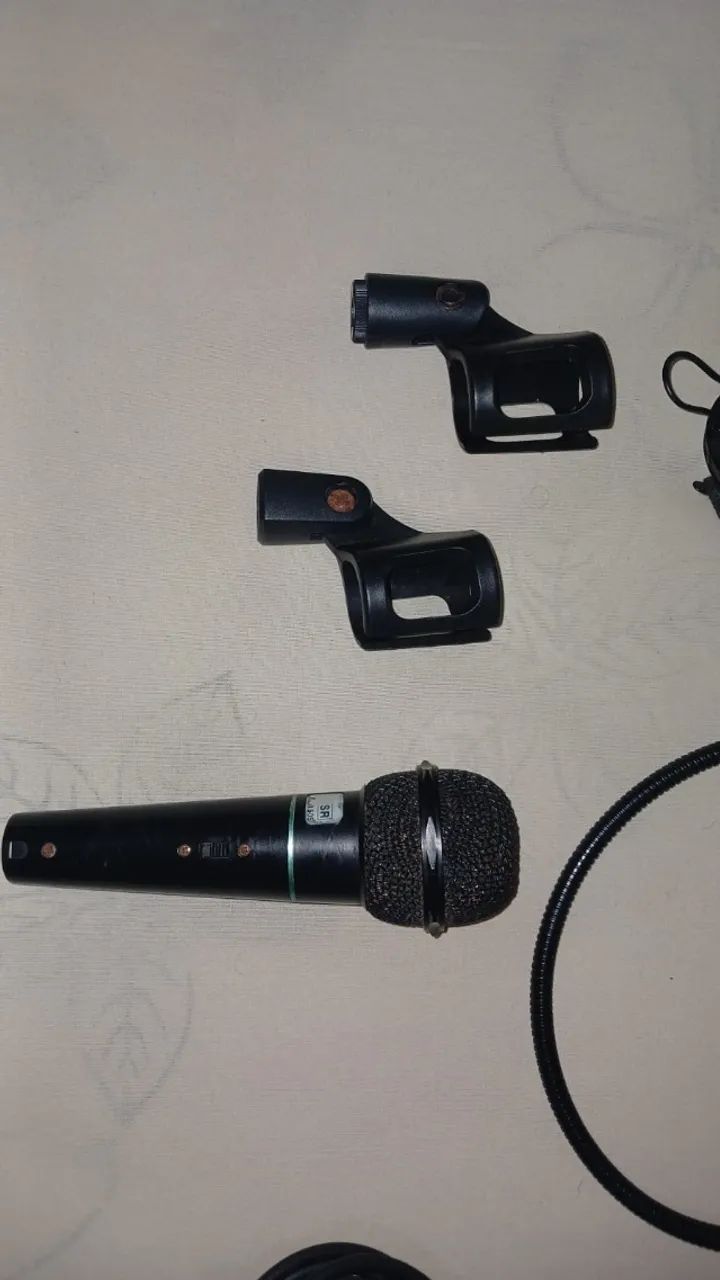 Kit Microfone + 2 Cabos + Pop Filter + Aranha - Foto 2