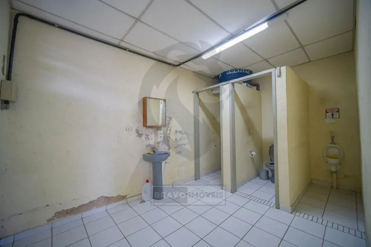 Prédio Comercial para venda com 442 metros quadrados com 4 quartos em Taboão - Diadema - S - Foto 4