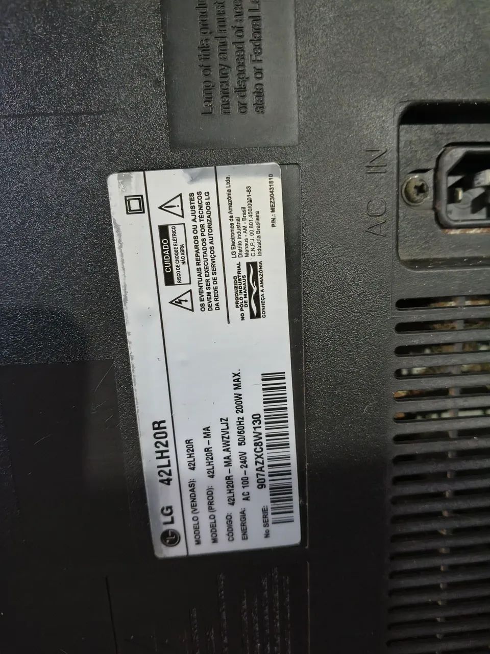 Tv para conserto 