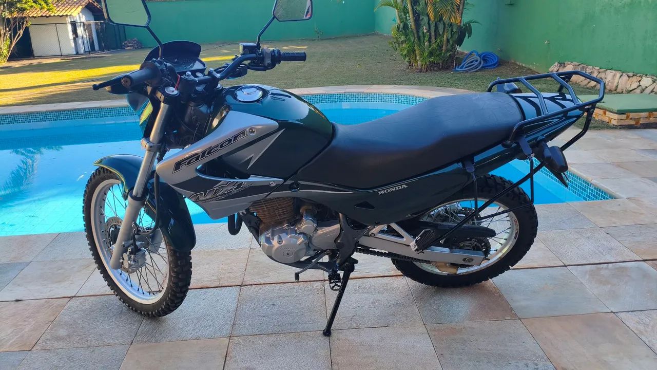 Falcon muito conservada