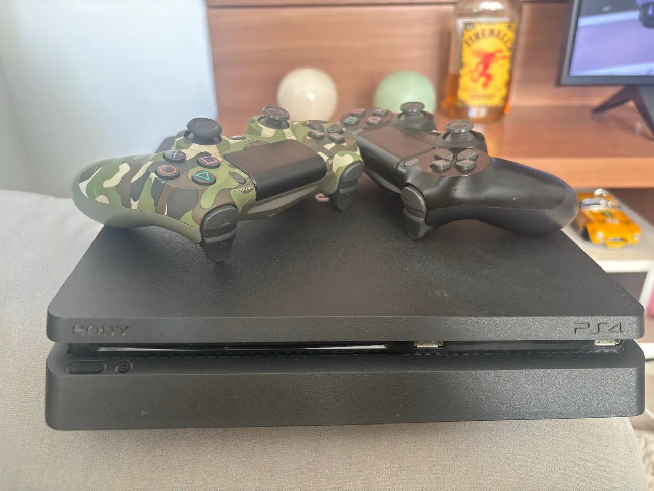 Ps4 Slim 1T - Foto 5