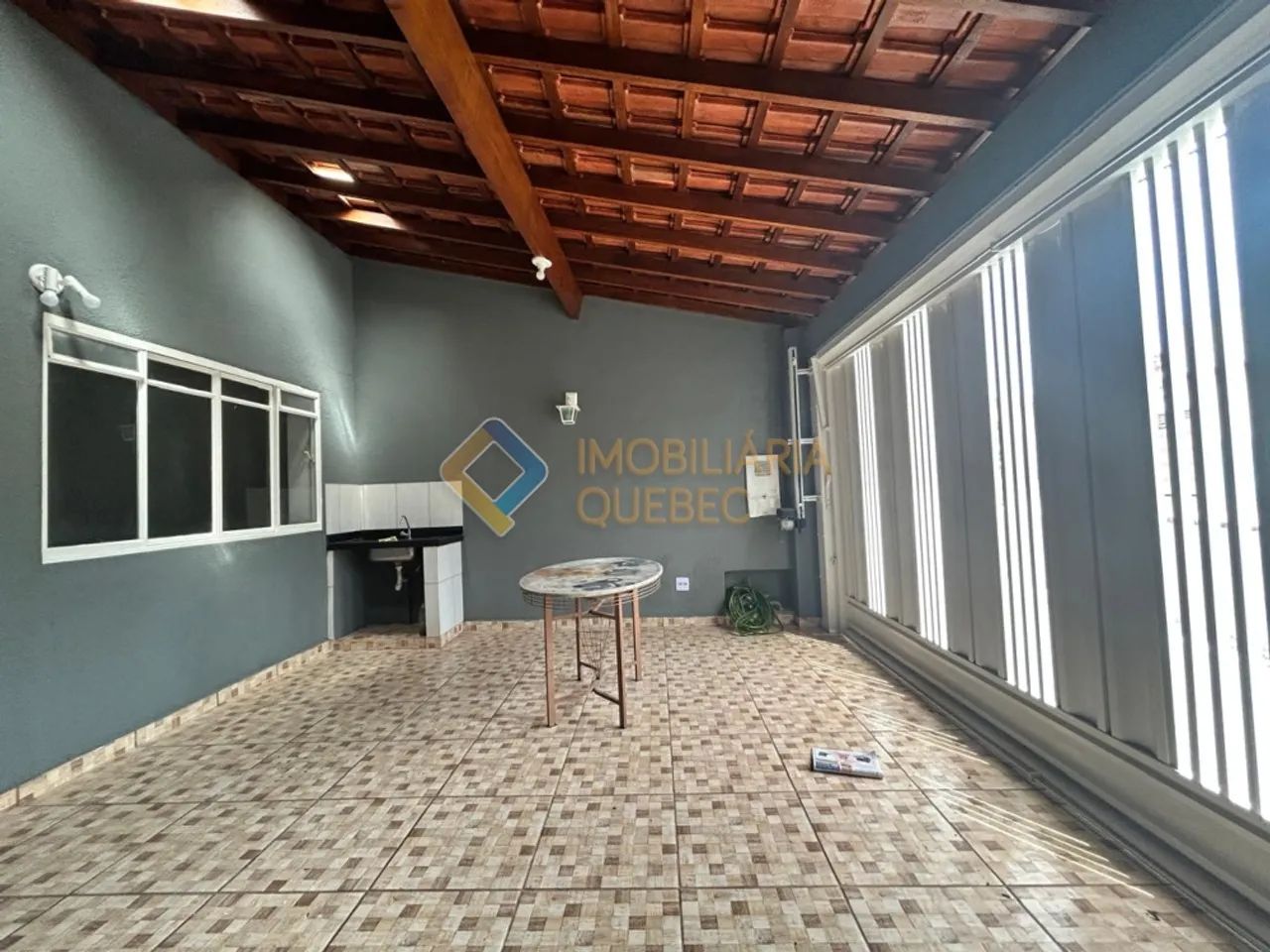 Casas - Venda - Vila Tibério - Cod. 4212