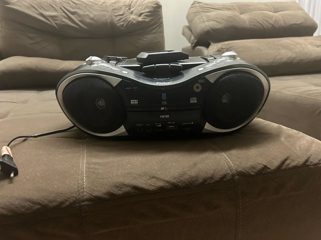 Som Philco pb150 CD , microfone ,  USB e as card , portátil  - Foto 5