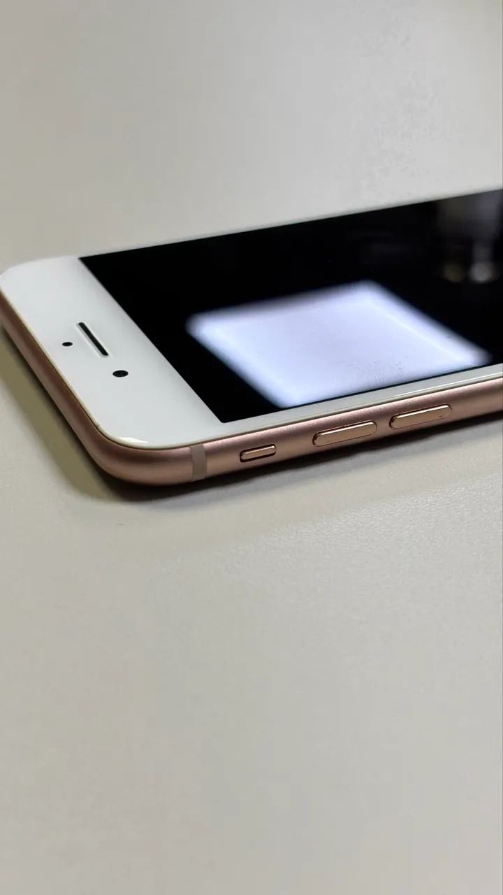Apple iPhone 8 Plus 64GB IMPECÁVEL  - Foto 3