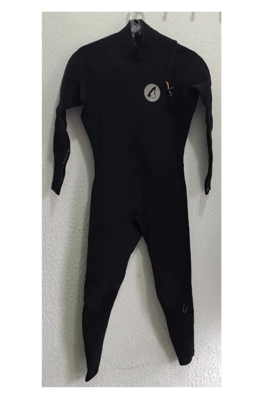 ROUPA DE SURF NOVA ISURUS 2.2 MS