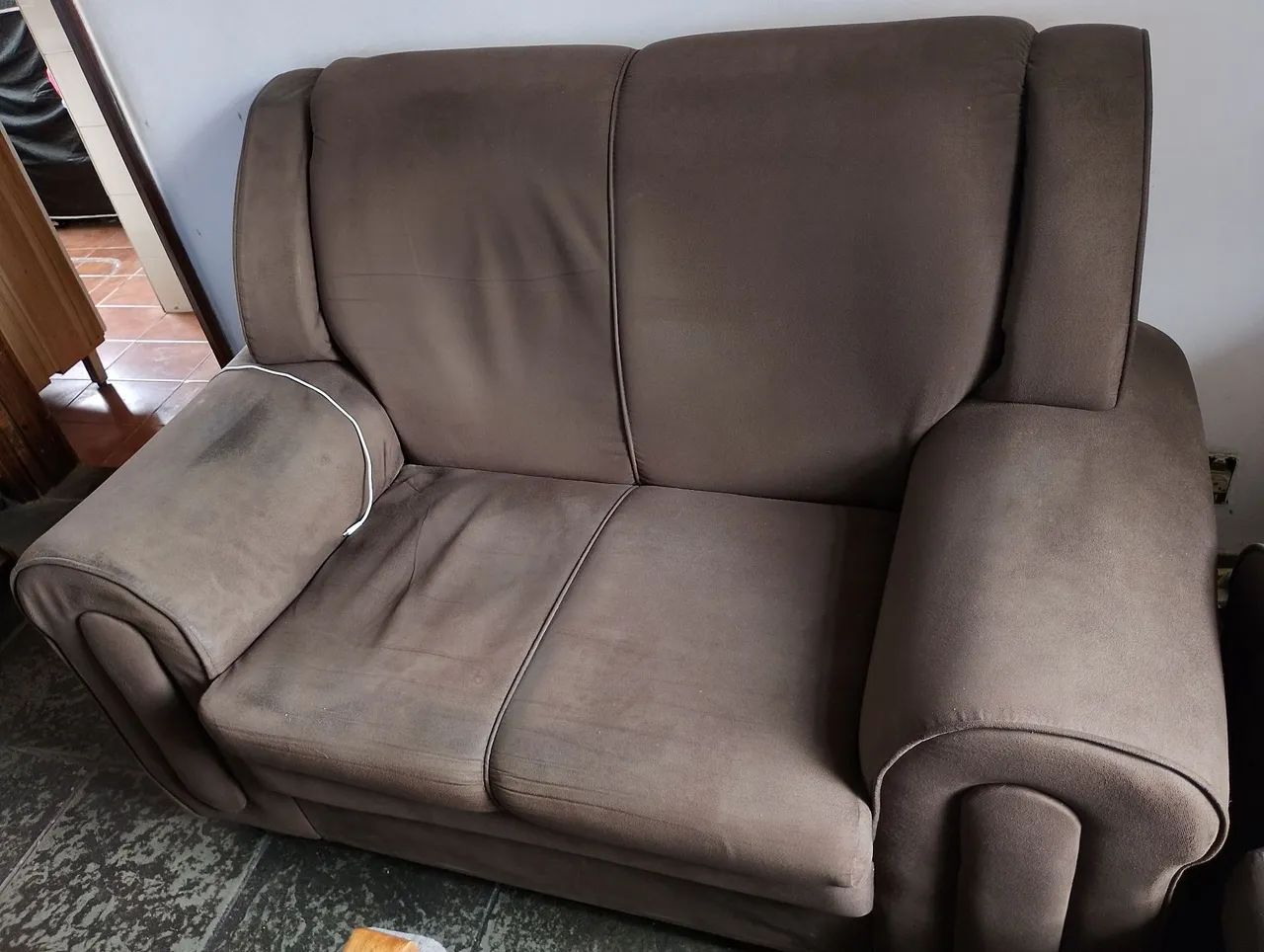 Vendo sofá de 3 e 2 lugares em perfeito estado 