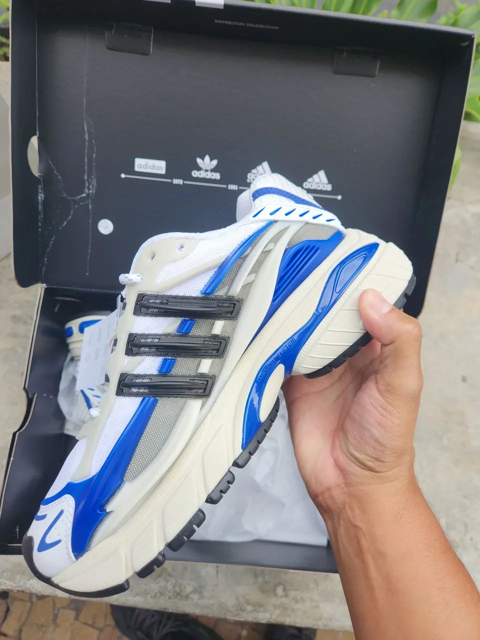 Pharrell Williams x adidas Adistar Jellyfish Focus Olive Core