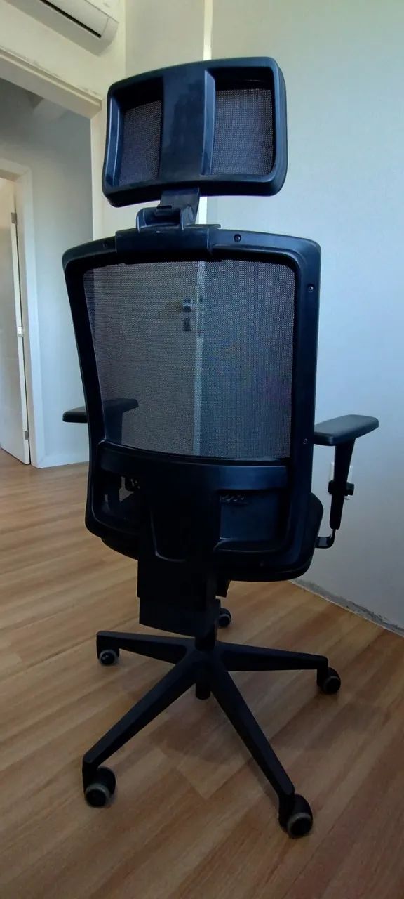 Cadeira Ergonômica Escritório com Apoio de Cabeça e Braços 3D - Foto 3