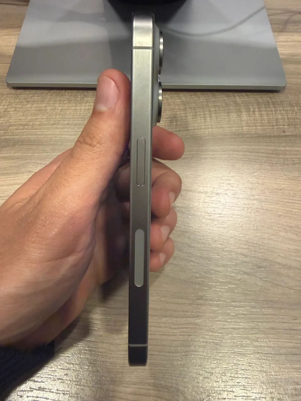 iPhone 15 Pro 256Gb - Foto 2
