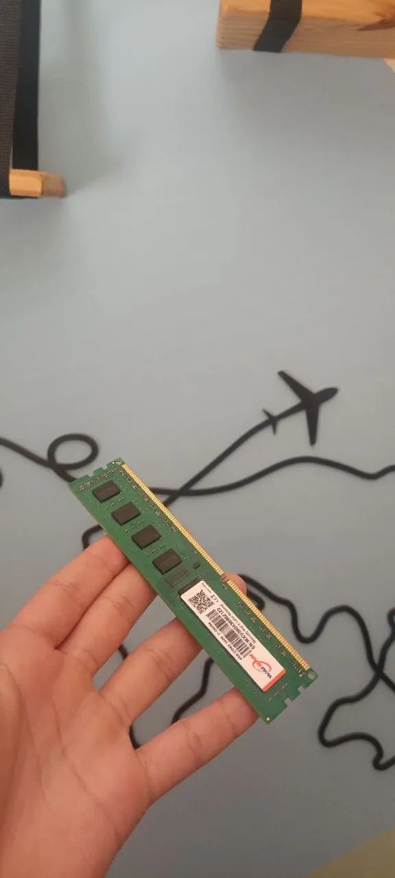 Memória RAM 4gb DDR3