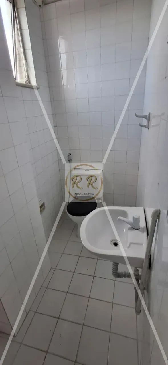 SALA COMERCIAL CLIMATIZADA COM GARAGEM COBERTA E PRIVATIVA, PRÉDIO COM ELEVADOR! - Foto 5