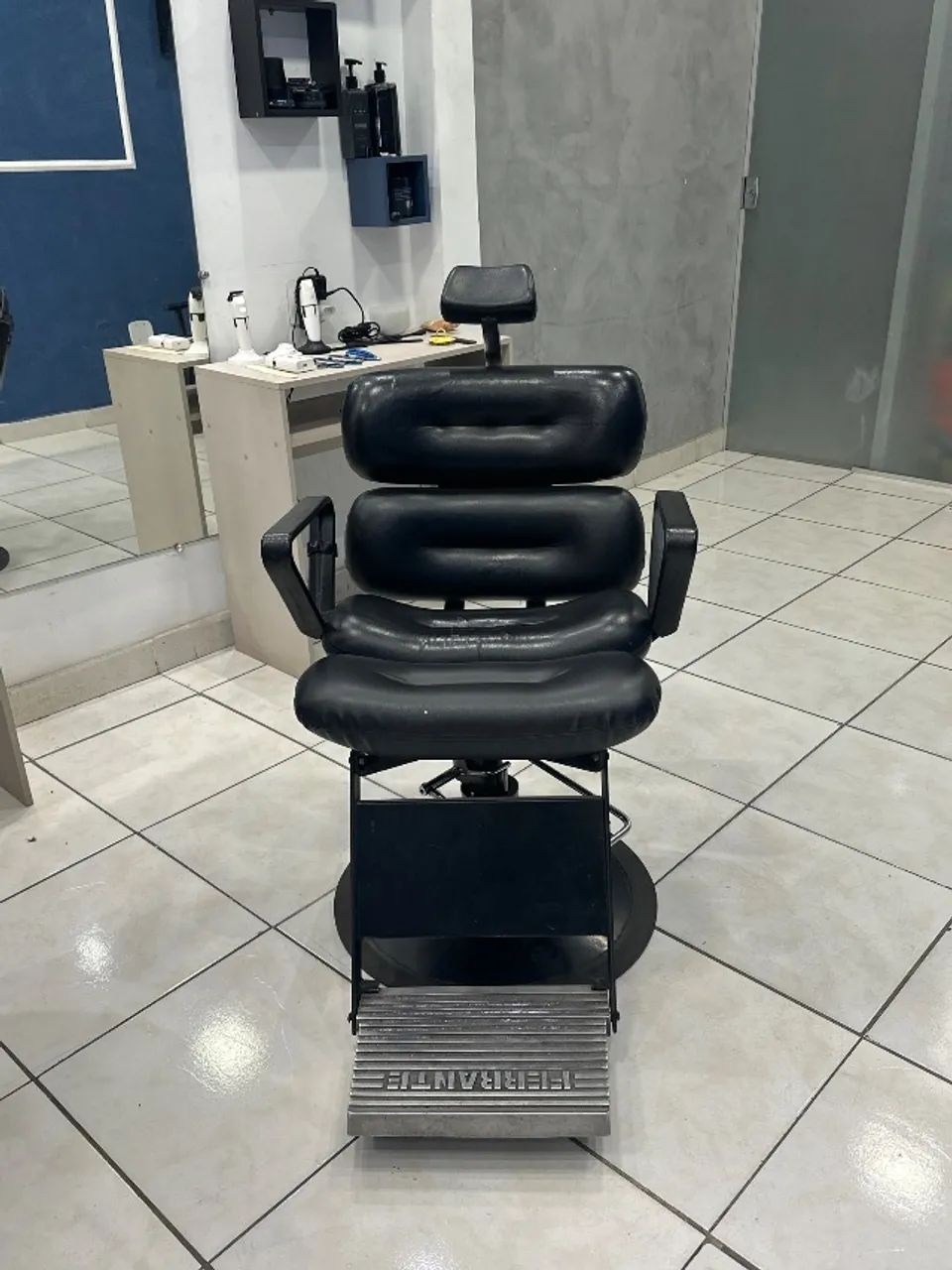 Caixeira de barbeiro marca ferrante - Foto 2