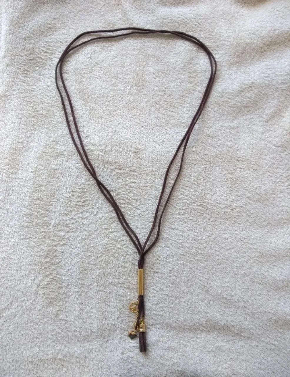 Colar Estilo Boho com Pingentes Dourados - Foto 3