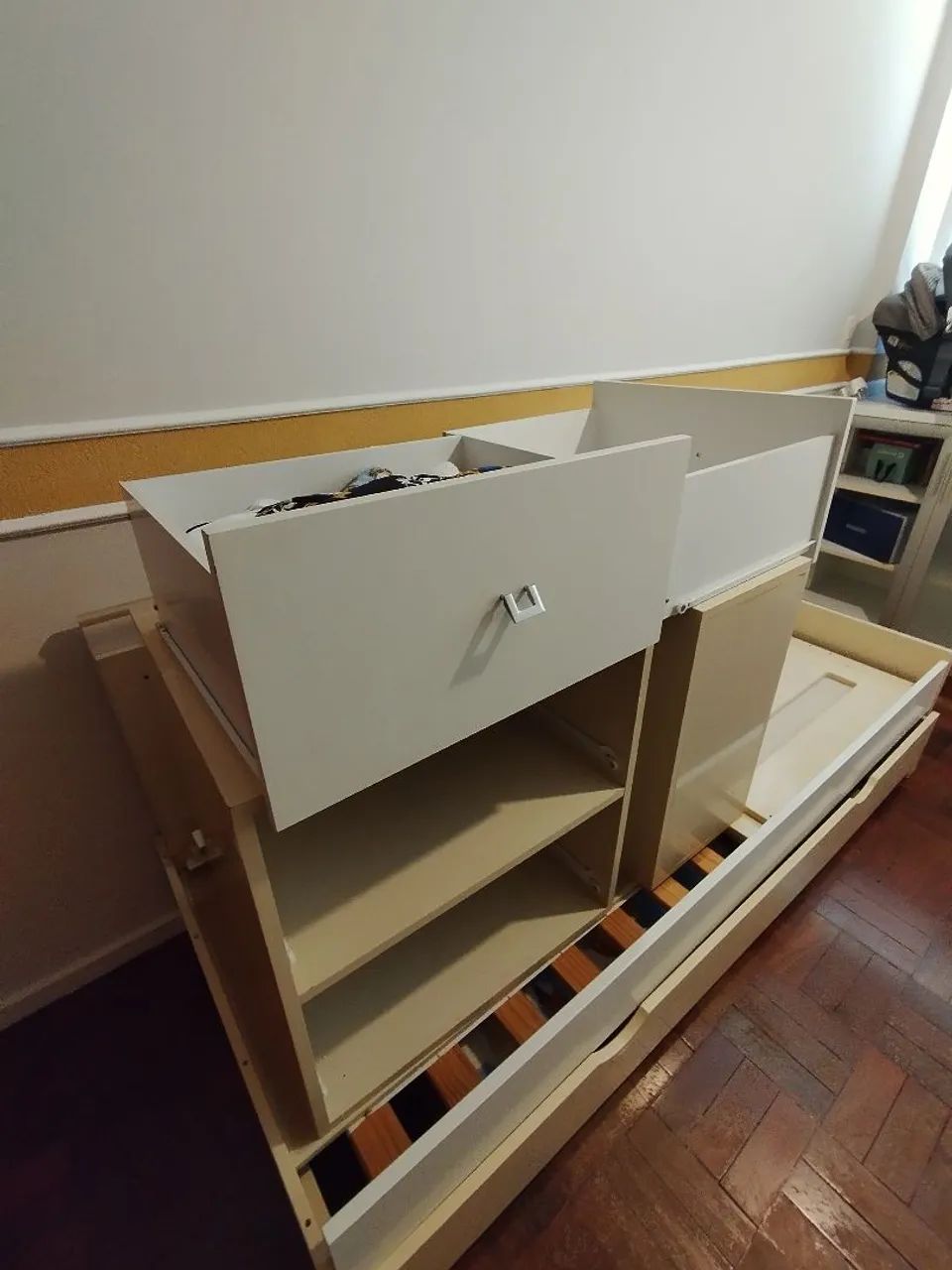 Berço multifuncional com colchão infantil. Marca DIVICAR. - Foto 2