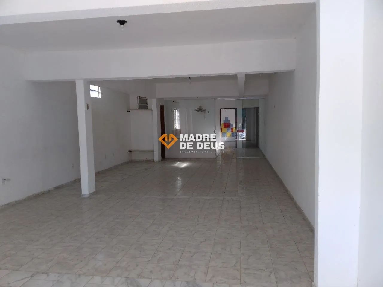 Prédio Comercial no Centro de Aracati 180,00 m² | Ideal para Clínicas e Comércio em Geral - Foto 4