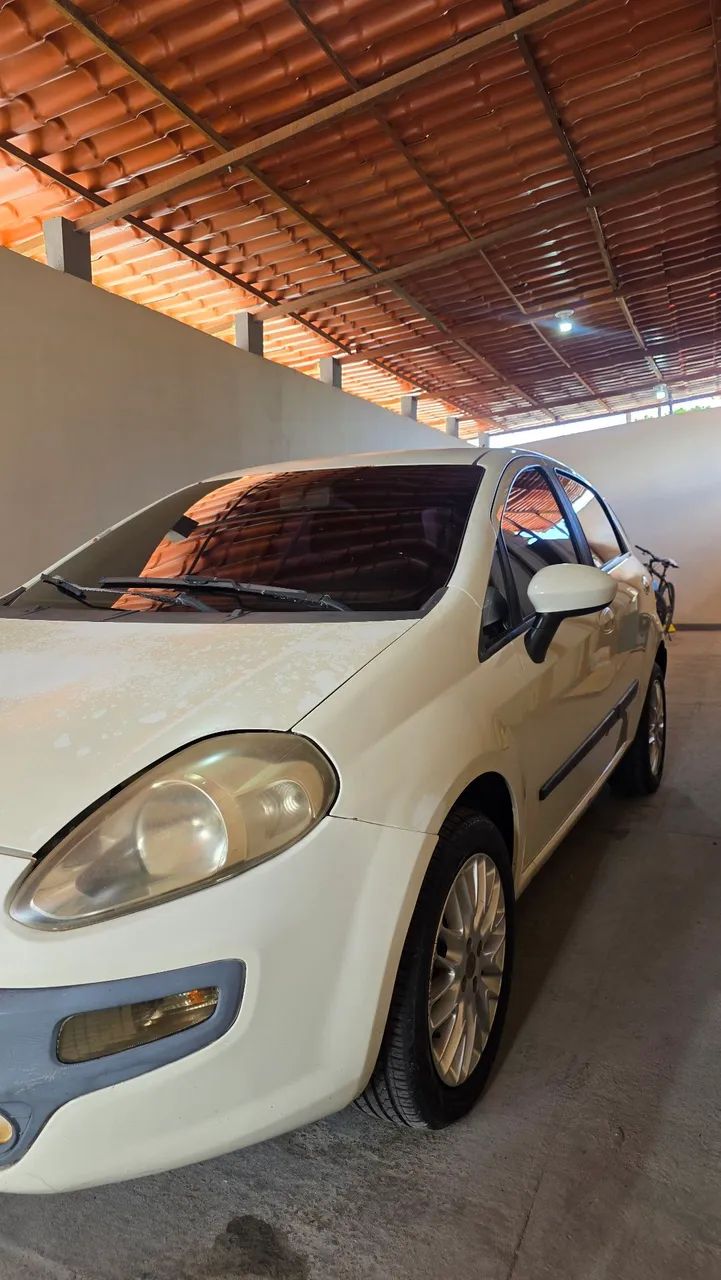Fiat Punto Essence 1.6 Flex 16V 5P 2014 - Foto 5