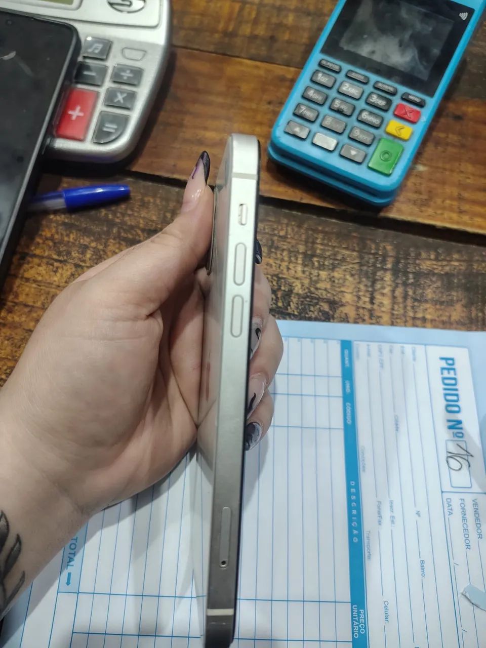 IPHONE 12