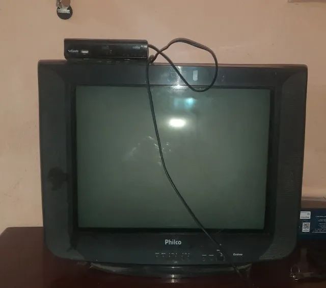 Televisão tubo 20 polegadas com coversor - Foto 3