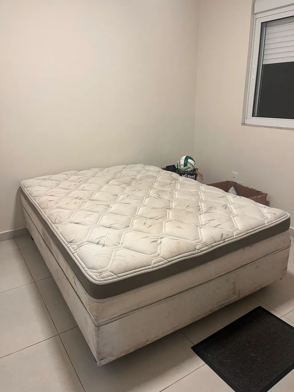 Cama box de casal conjugada