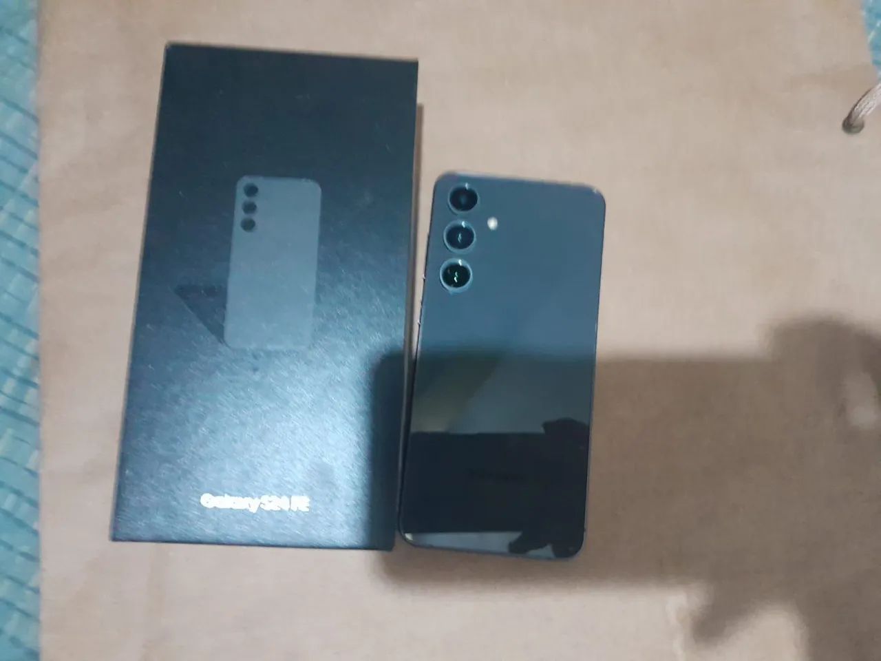 Vende se Samsung S24 FE - Foto 4