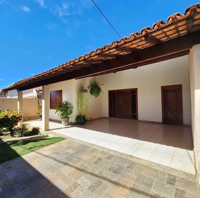 Casa a venda com 3 quartos 