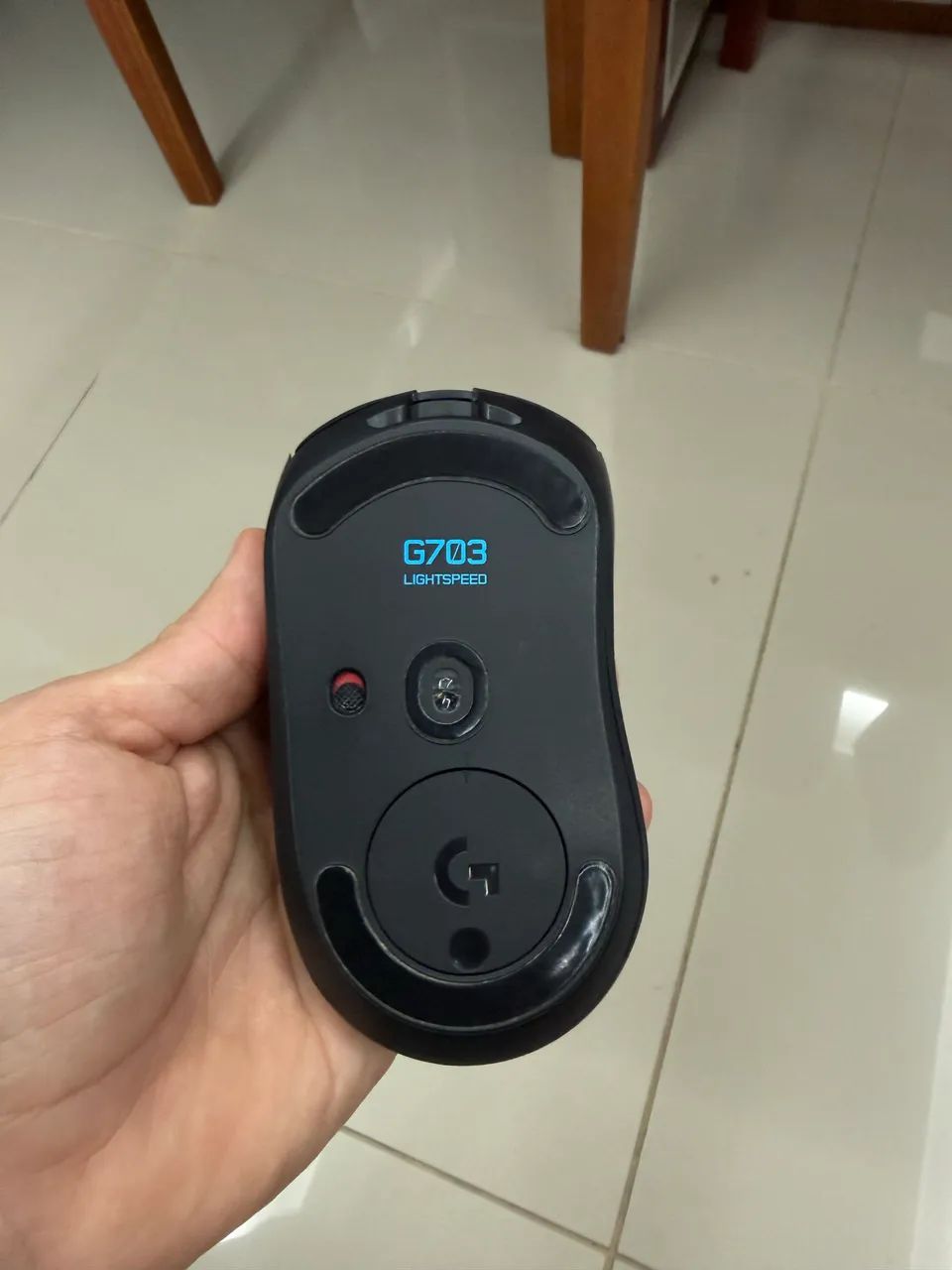 Mouse Logitech G703 sem fio - Foto 4
