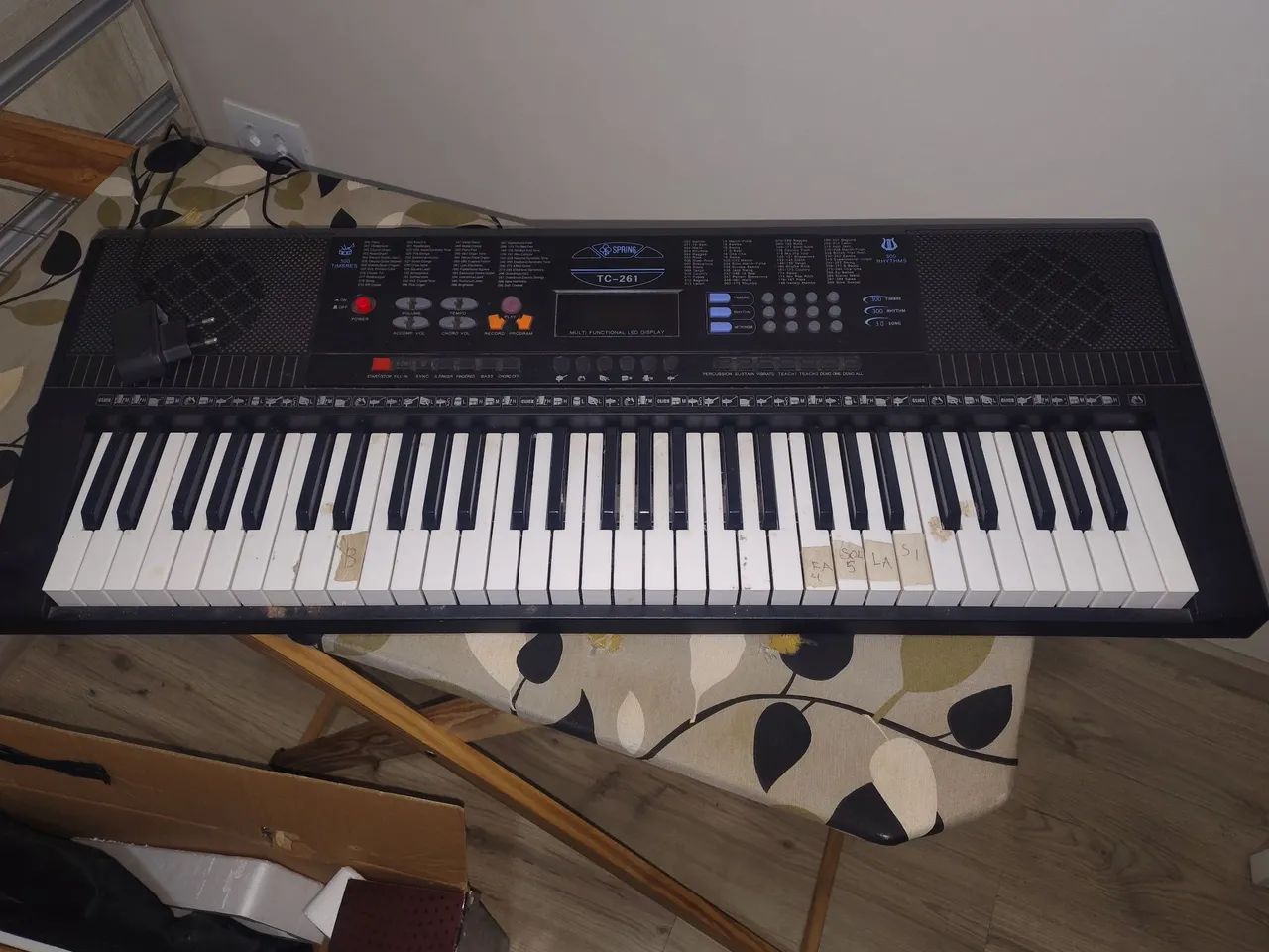 Teclado TC 261 - Instrumentos musicais - Uberaba, Curitiba