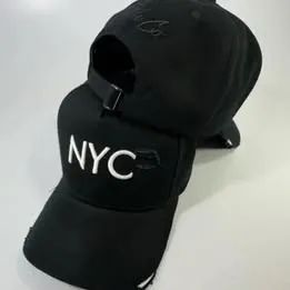 BONÉ NYC RASGADINHO PRETO FORRO BRANCO