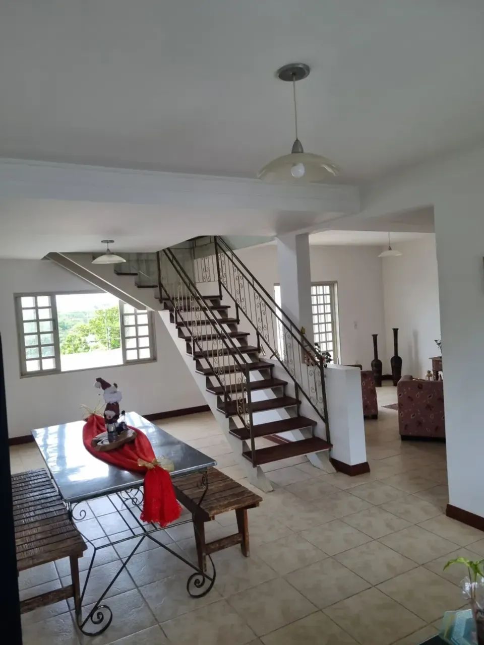 CASA PÚBLICA SOBRADO, 5 QUARTOS 2 SUÍTES, C/ PISCINA E CHURRASQUEIRA, GRANDE E ESPAÇOSA, S - Foto 4