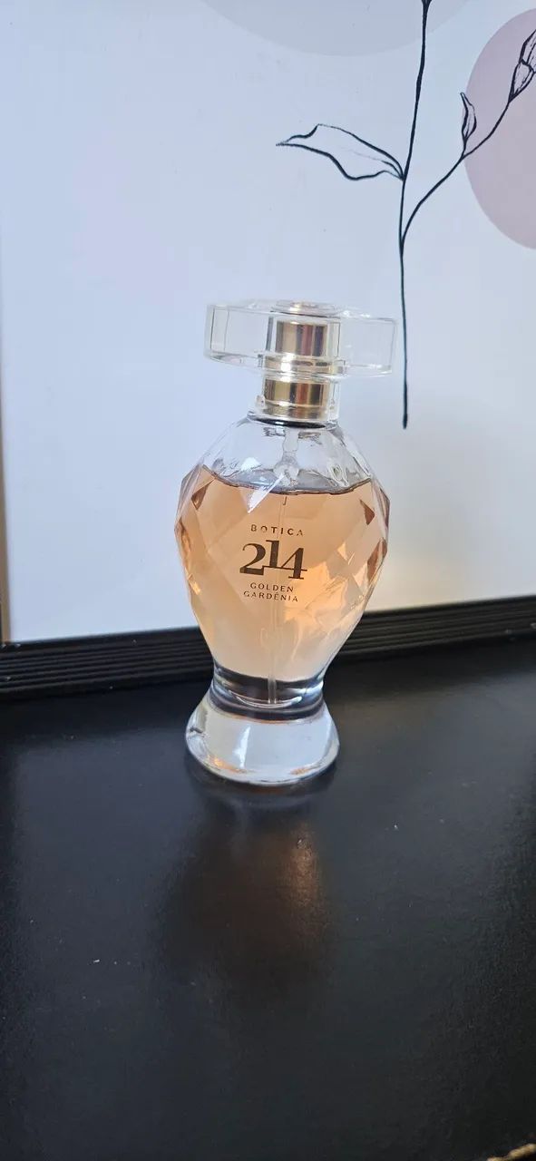Botica 214 golden gardenia