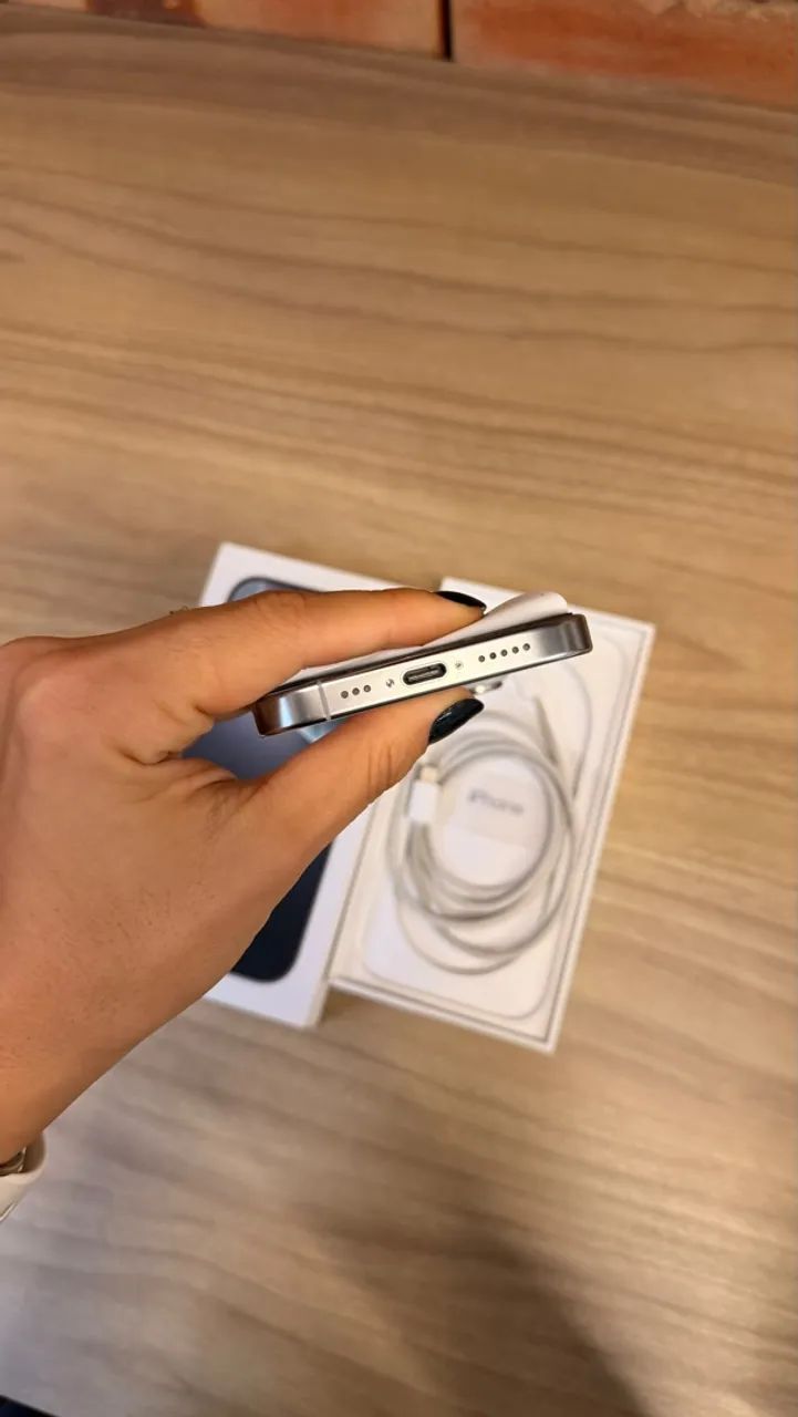 iPhone 16 pro 256gb - Foto 5