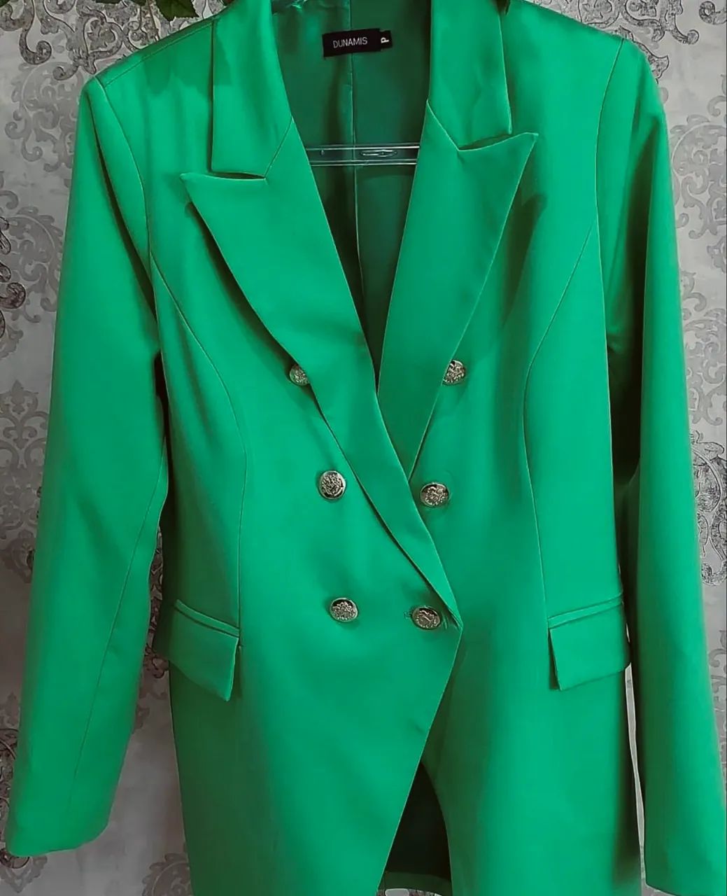 Blazer alfaiataria modelo Balmain verde - Foto 2