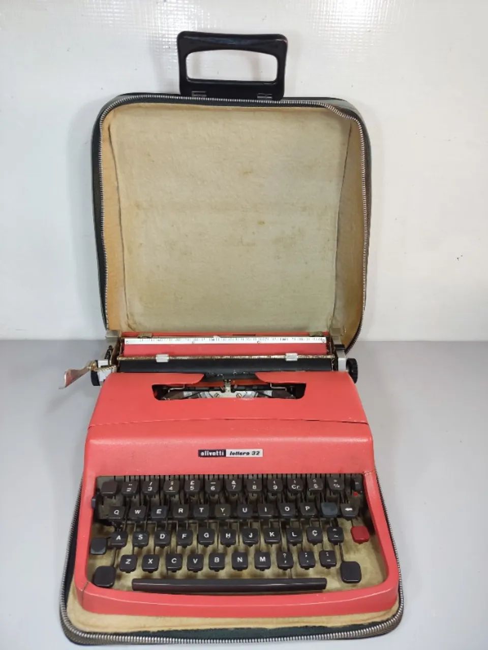 LEIA a Descrição do anuncio - Maquina Escrever Olivetti Lettera 32 Datilografia - Fwb (Usa