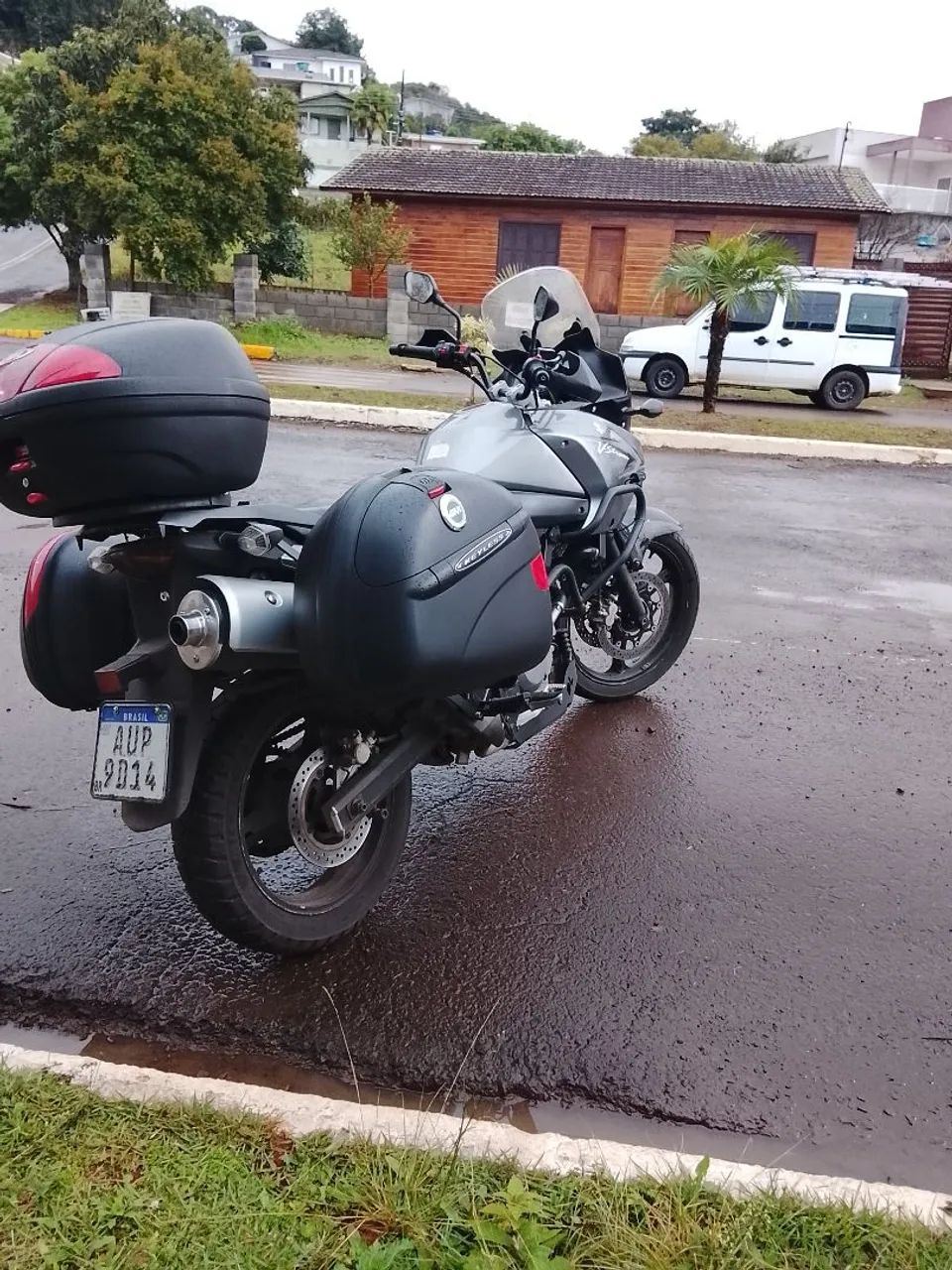 V-Strom 650 - Foto 2