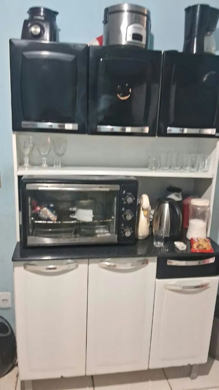 Vendo armário 