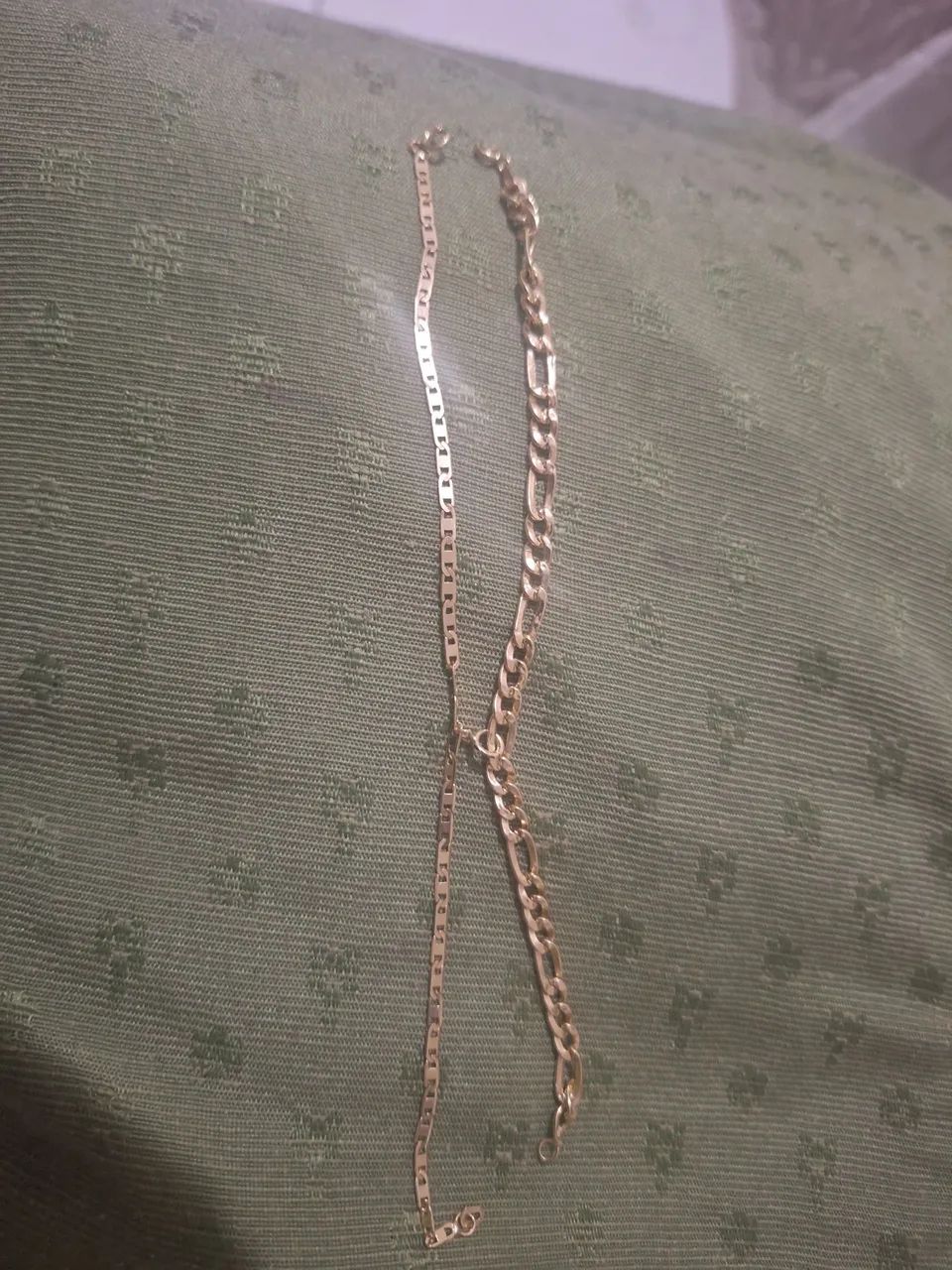 2 pulseiras e  1 pingente de ouro 18k - Foto 2