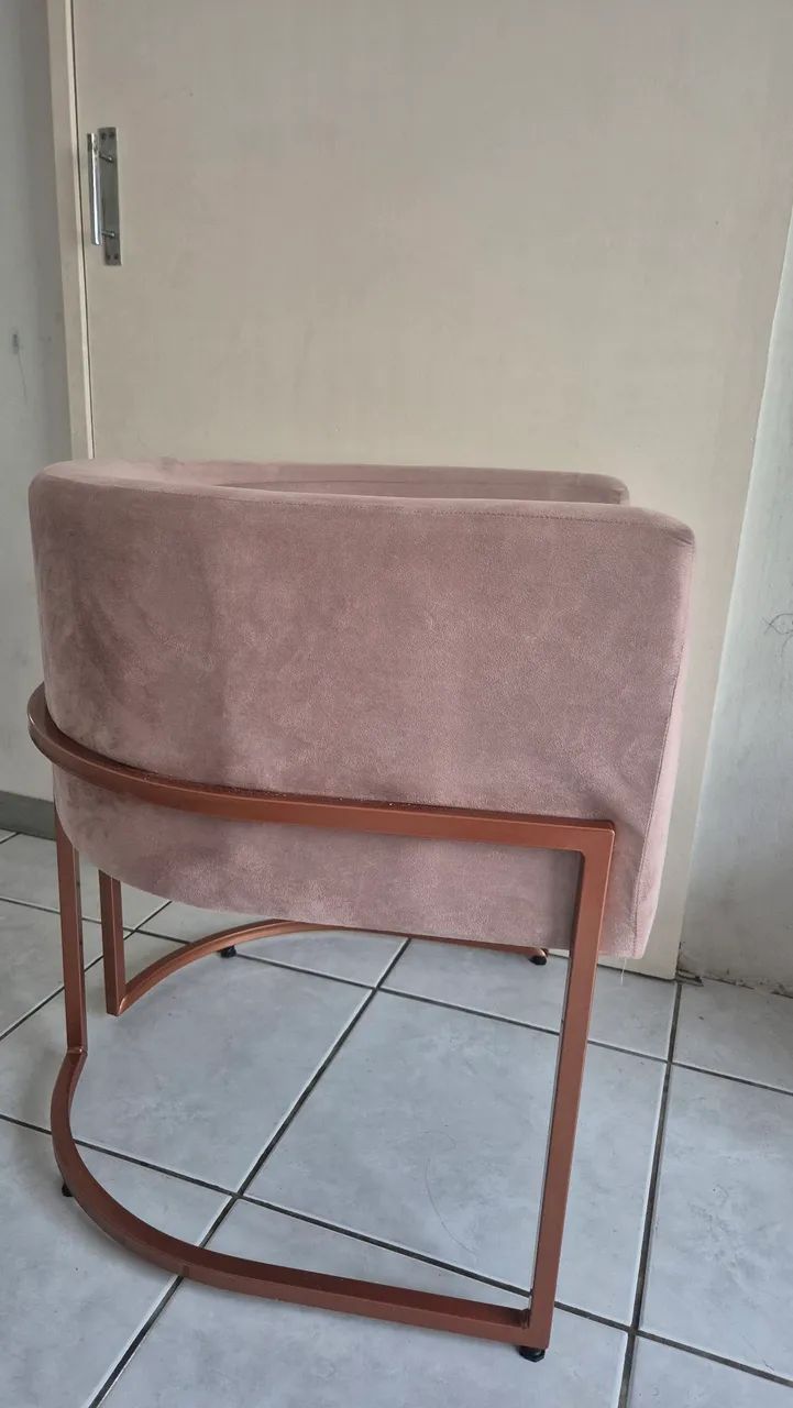 Cadeira de escritório/recepção  - Foto 5