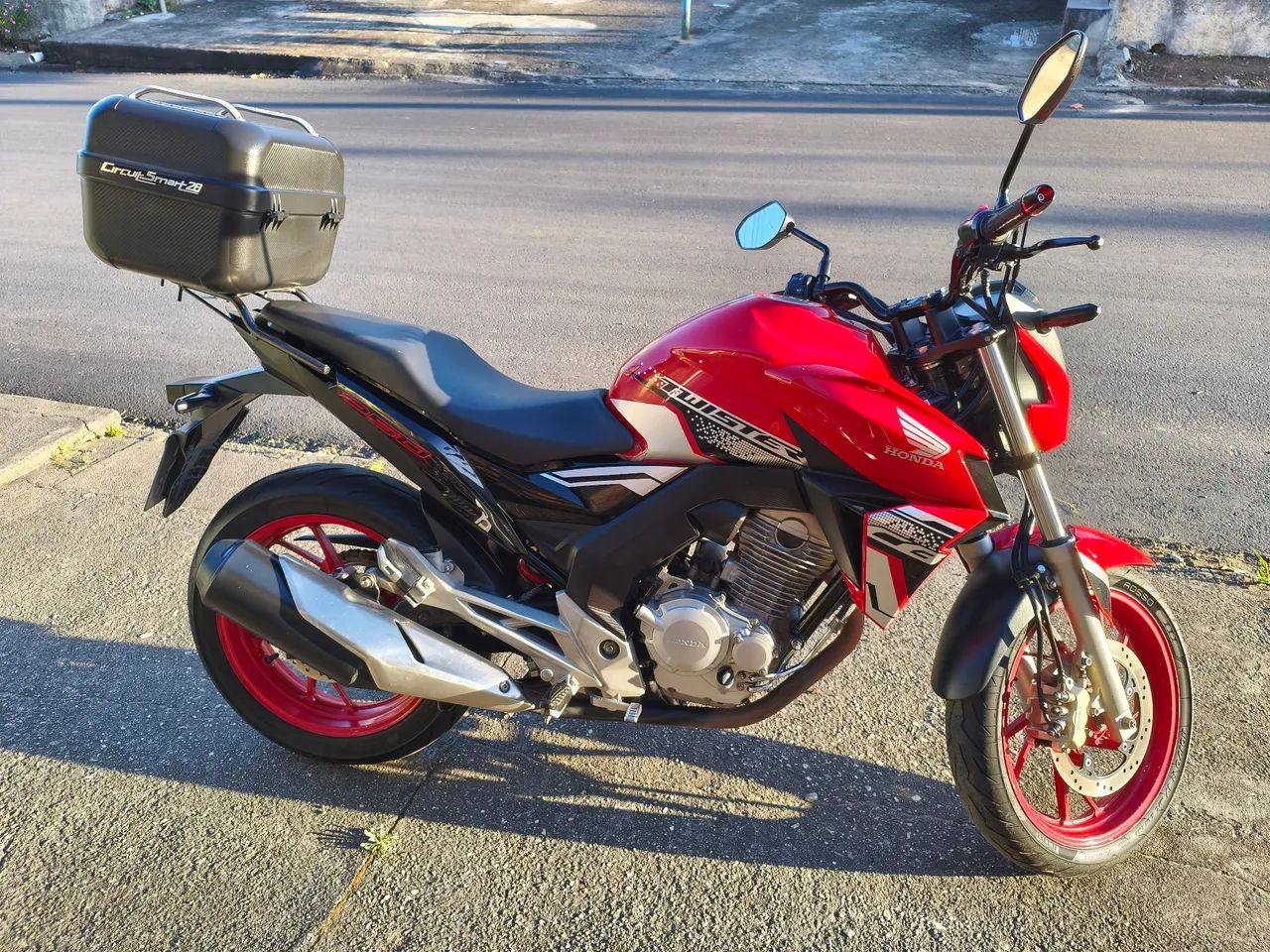 CB Twister 250CC - Foto 4