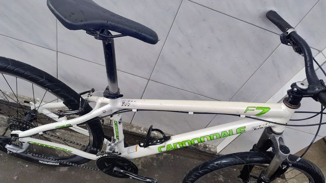 Bicicleta cannodale aro26 24v - Foto 3