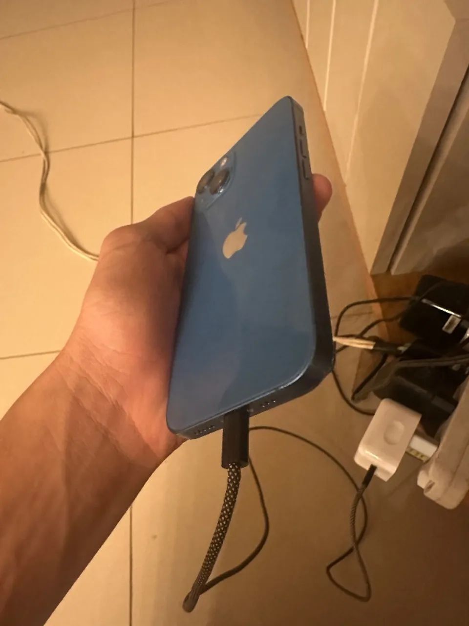 iPhone 13 pouco uso  - Foto 3
