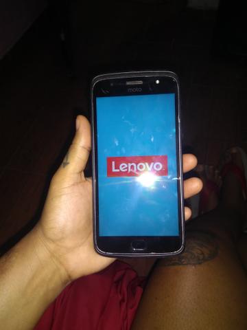 Vendo moto g5splus todo conservado problema na tela cell top com caixa boa qualidade toop - Foto 4