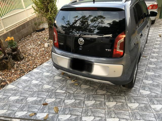 VW Cross UP Tsi 2017 - Foto 4
