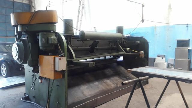 Maquina de corte e dobra de chapa as duas por 88.000 - Foto 3