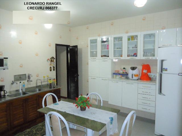 Casa Triplex Colonial linda, recém reformada. Centro do Vilar dos Teles - Foto 5