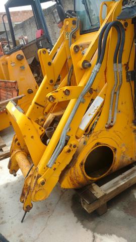 Braço "H" Mini retroescavadeira JCB 1CX, p/n 290/04400