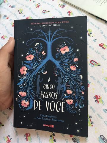 A cinco passos de você